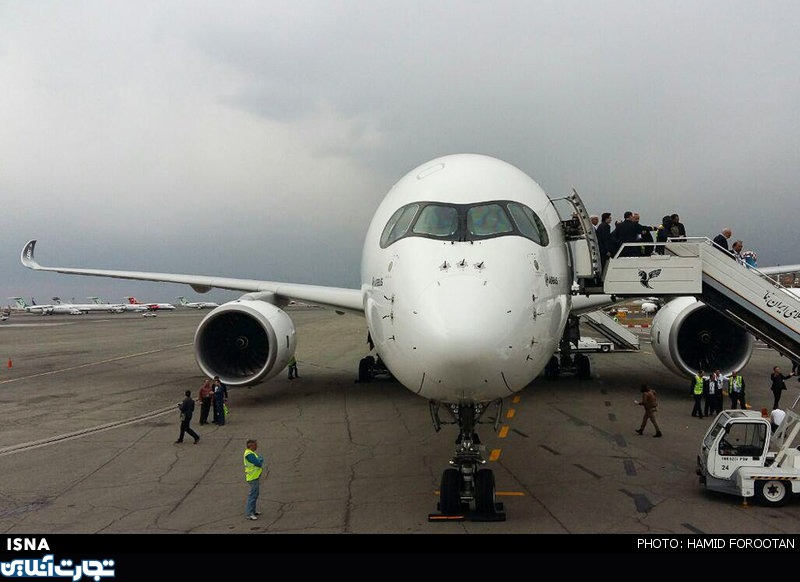 فرود اولین هواپیمایی ایرباس ۳۵۰ فرودگاه بین المللی مهرآباد