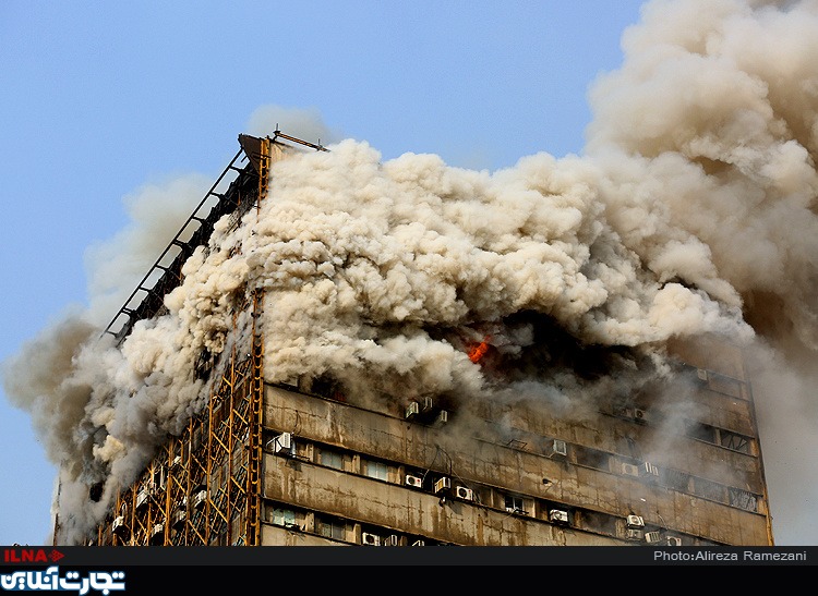 گزارش تصویری از ریزش ساختمان پلاسکوی تهران
