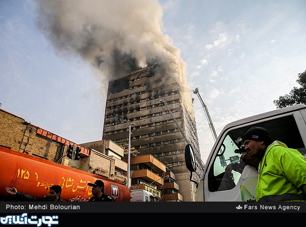 گزارش تصویری از ریزش ساختمان پلاسکوی تهران