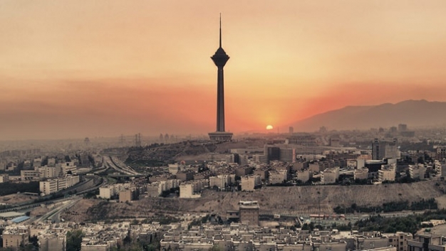 قربانی شدن یک میلیون و 800 هزار نفر در روز نخست زلزله تهران