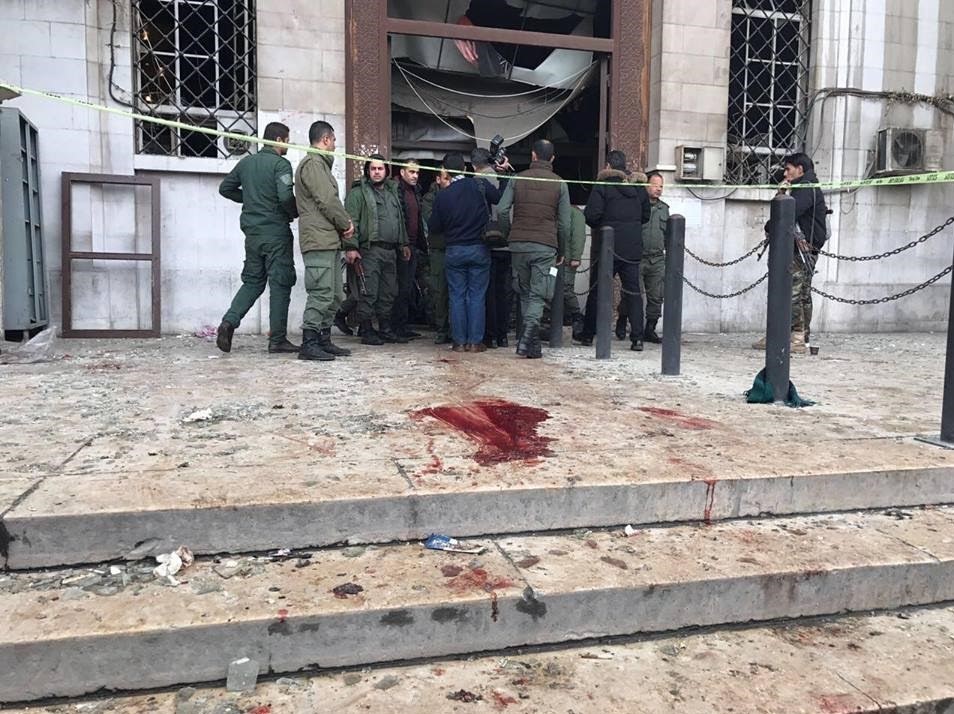 120کشته و زخمی در انفجار انتحاری کاخ دادگستری دمشق