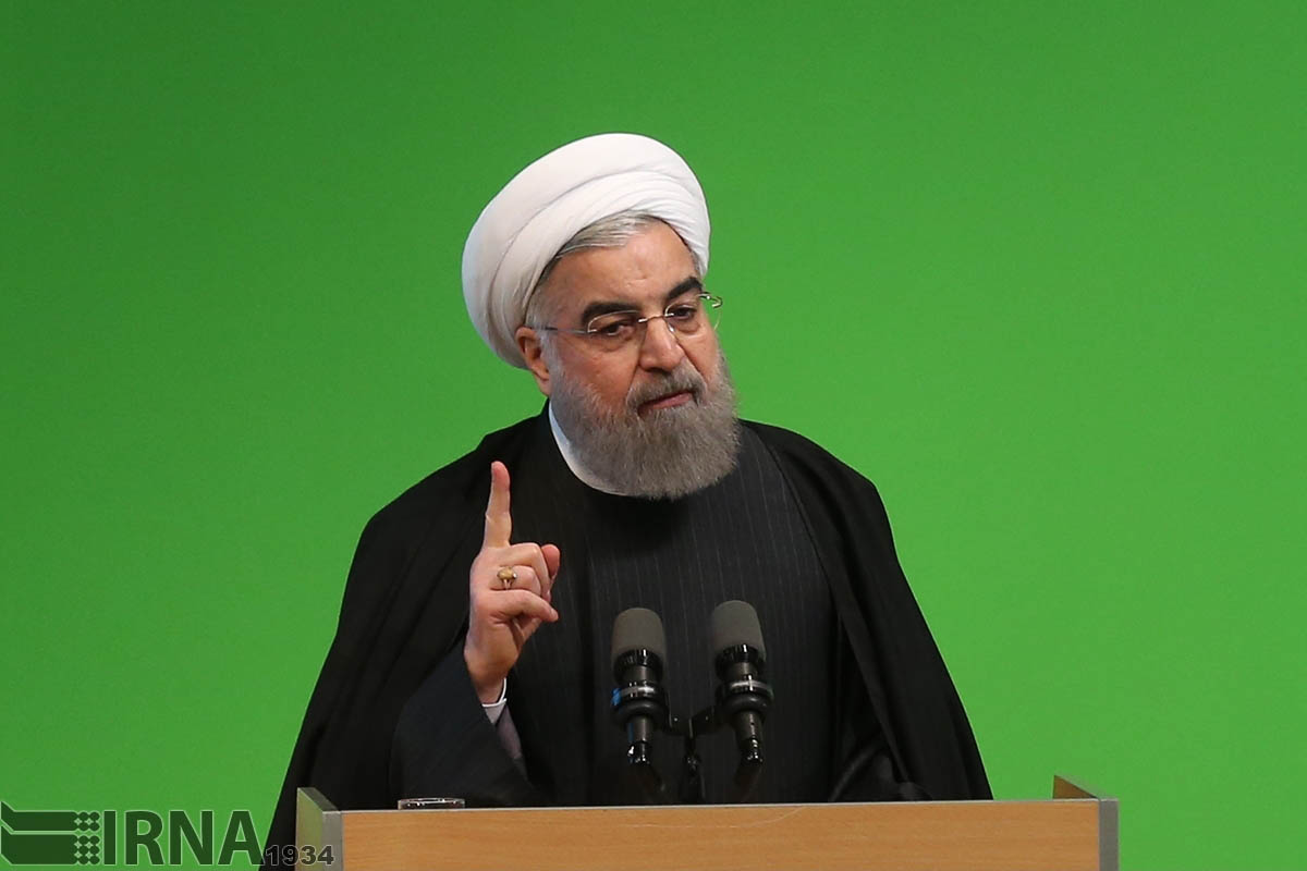 روحانی: برخی آلزایمر سیاسی دارند!