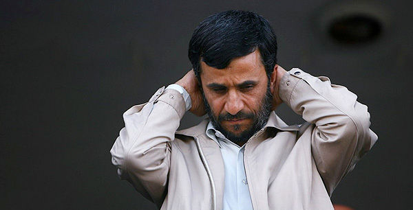 احمدی‌نژاد نه محدود است، نه محصور!