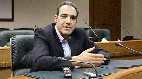 داود محمد بیگی: پرونده تجمیع کارت های بانکی روی میز بانک مرکزی