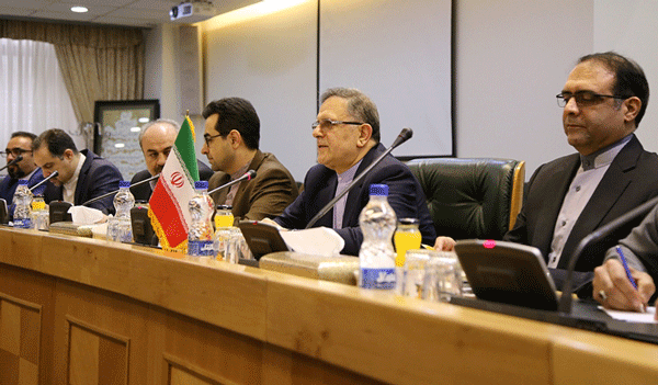 سیف در دیدار با یوسف بن علوی: روابط بانکی ایران و عمان گسترش می یابد