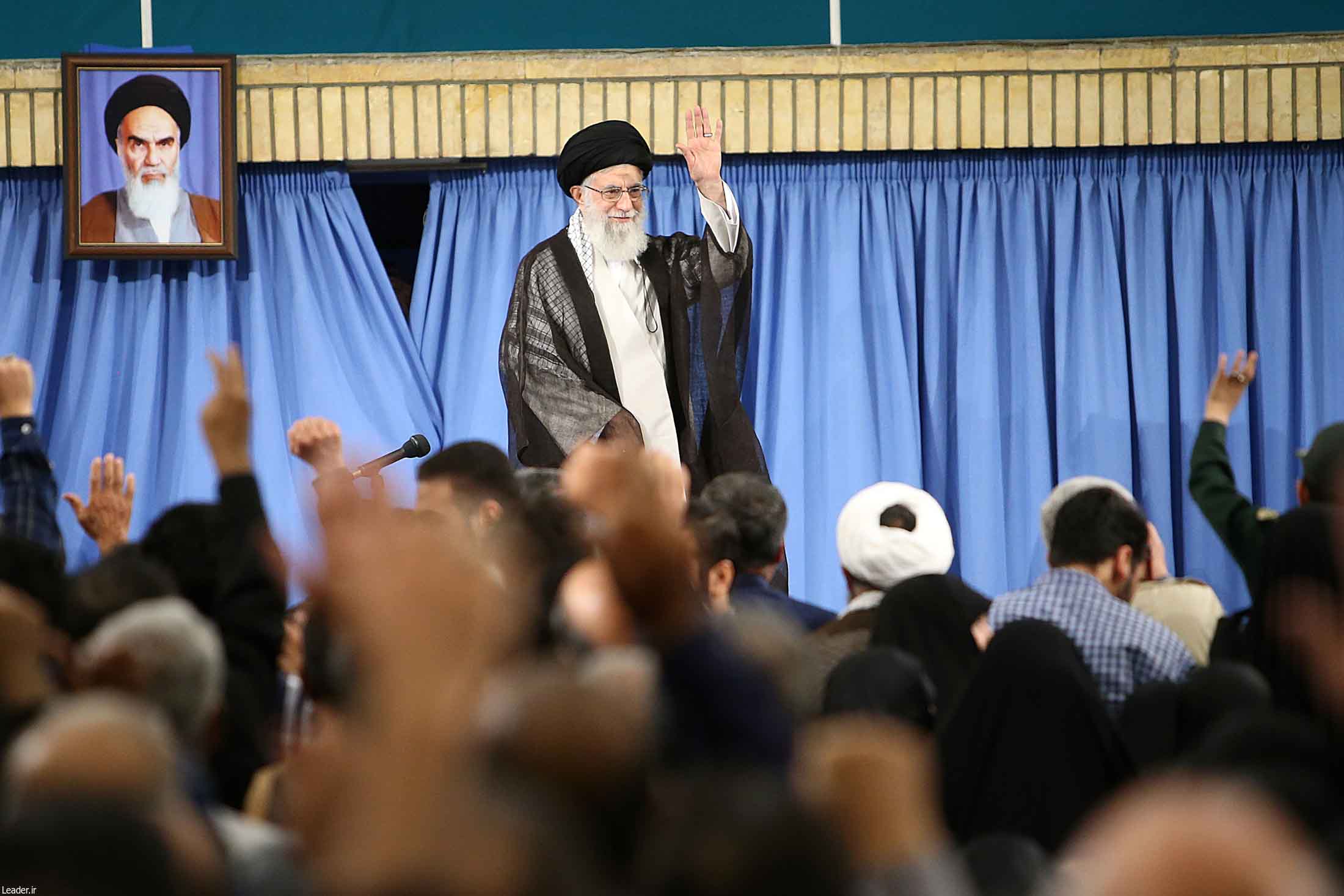 جمهوری اسلامی با اقتدار به دشمنان سیلی خواهد زد