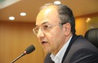 انتقاد فاضلی از گردن کلفتهای اقتصادی و رانت خواری