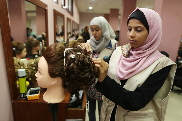 تخلفات عجیب در آرایشگاه های زنانه تهران