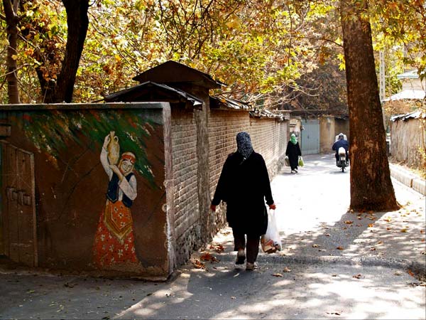 تبارشناسی فقر در اقتصاد ایران