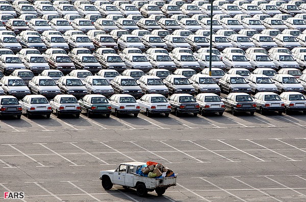 درخواست خودروسازان برای افزایش ۲۴ درصدی قیمت خودرو