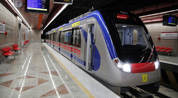 افزایش سرعت توسعه خطوط قطار شهری تبریز با حمایت بانک شهر