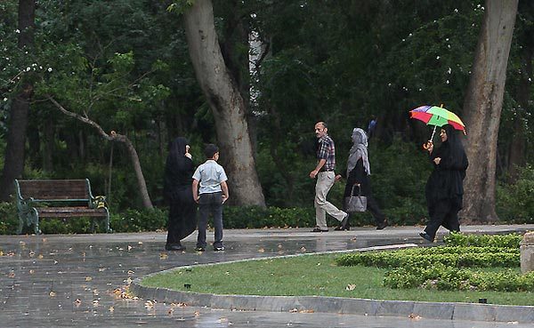 تهران در انتظار باران تابستانی