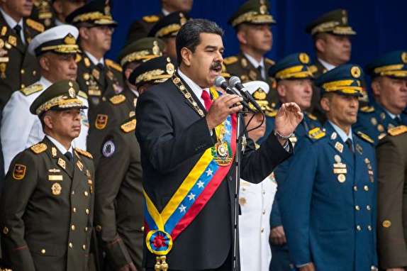 ترور ناموفق رئیس جمهوری ونزوئلا + عکس و فیلم
