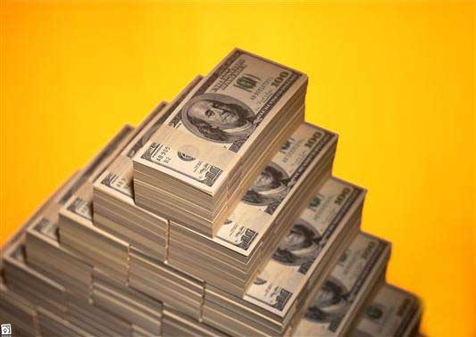 دورخیز دلار برای رد شدن از مرز 15 هزار تومان