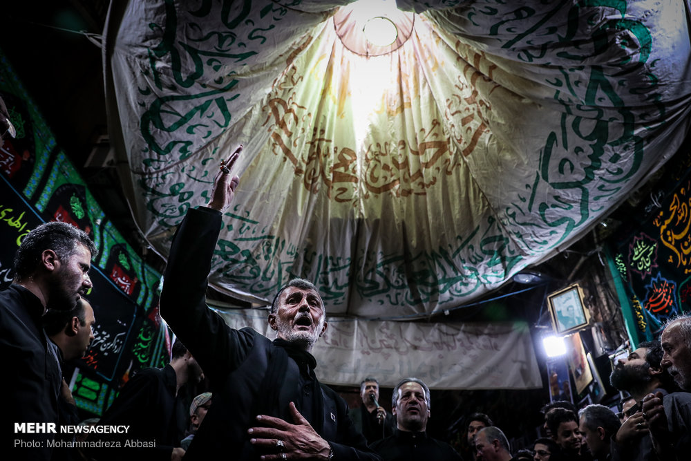 عزاداری روز تاسوعای حسینی در بازار تهران + عکس