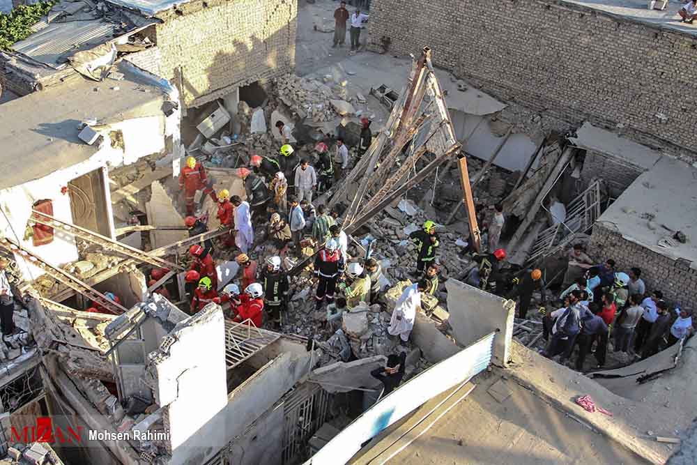 15کشته و زخمی در انفجار منزل مسکونی در مشهد
