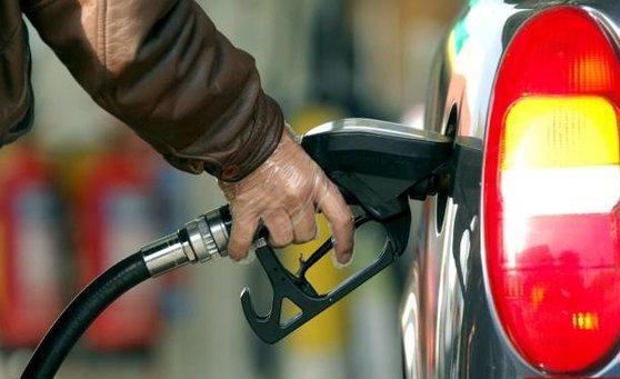 شایعه فروش هوا همراه بنزین در پمپ بنزین ها