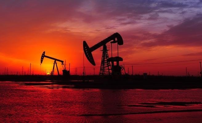 نجات قیمت‌های نفت از سقوط آزاد