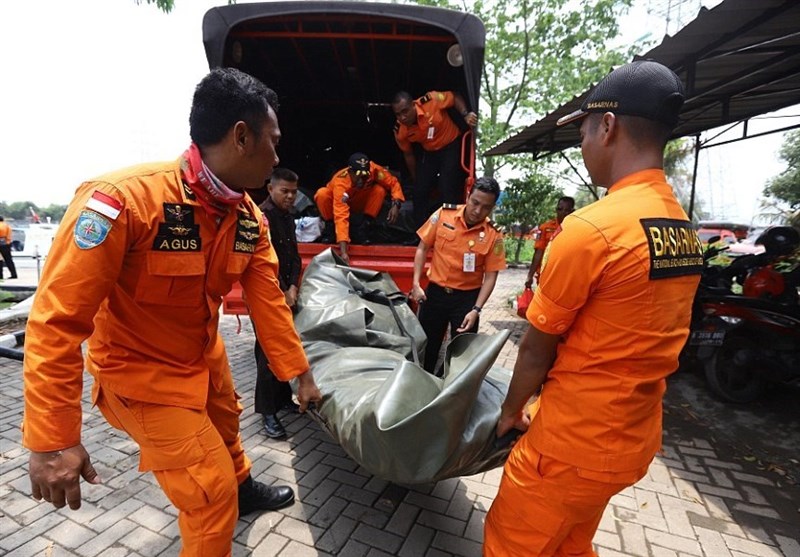 سقوط مرگبار هواپیمای مسافربری در آب‌های اندونزی