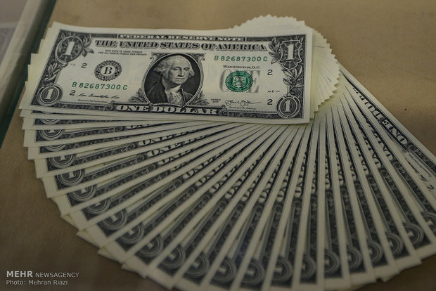 بازگشت دلار به ایستگاه ۹ هزار تومانی