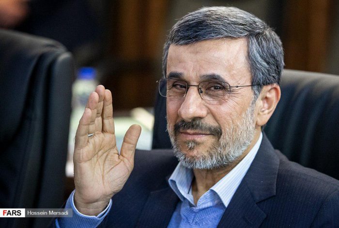 اظهارات منسوب به احمدی‌نژاد درباره انقلاب تکذیب شد