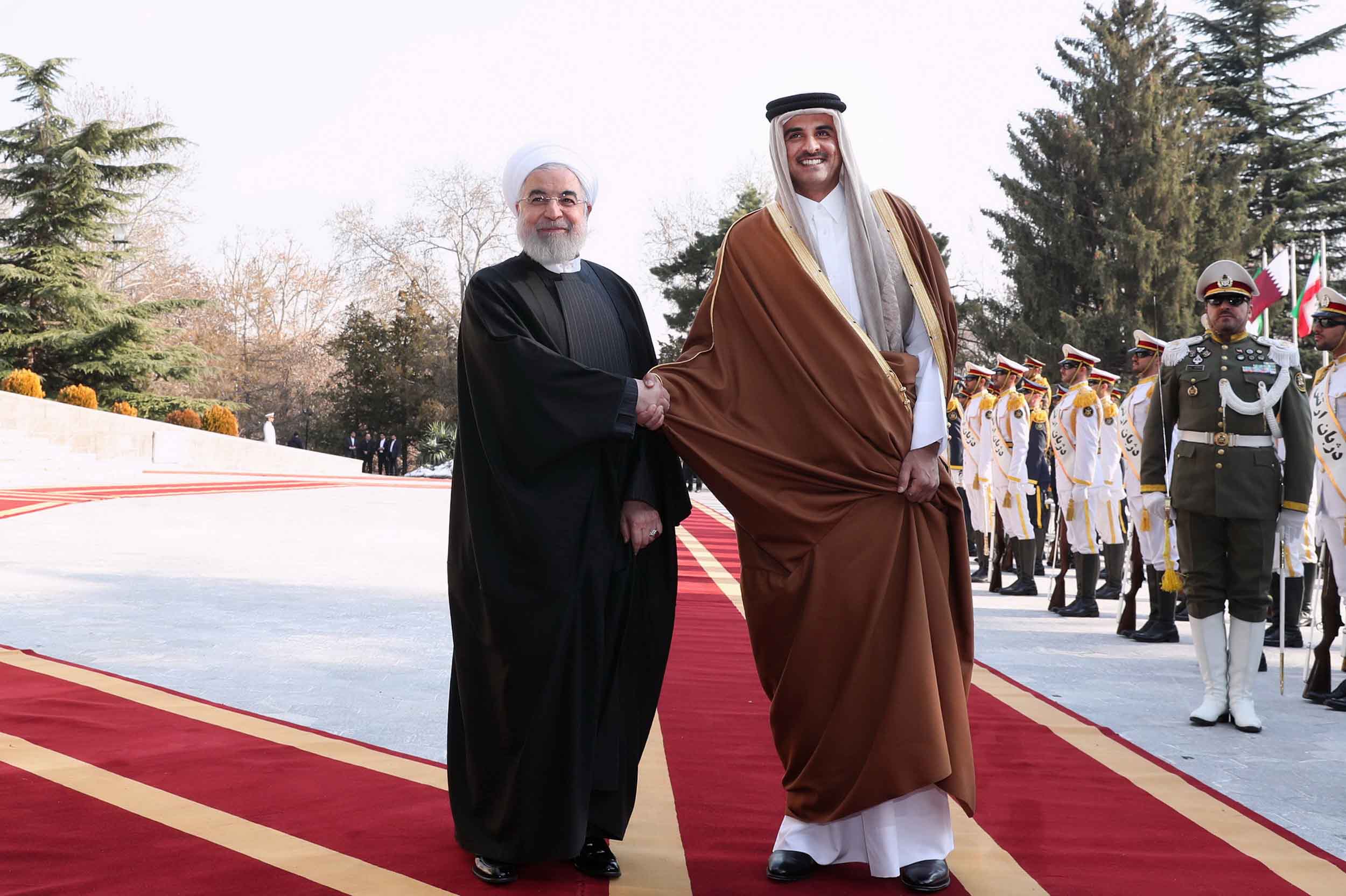 استقبال رسمی روحانی از امیر قطر + تصاویر