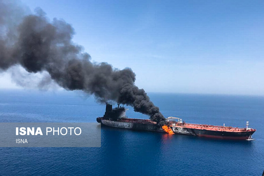 آخرین جزئیات از حمله به دو نفتکش غول‌پیکر در دریای عمان + فیلم و عکس