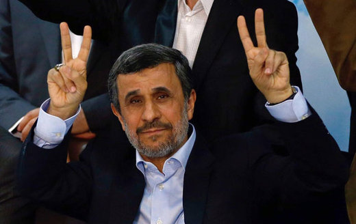 جنجال تازه احمدی نژاد در توئیتر و واکنشهای جالب کاربران
