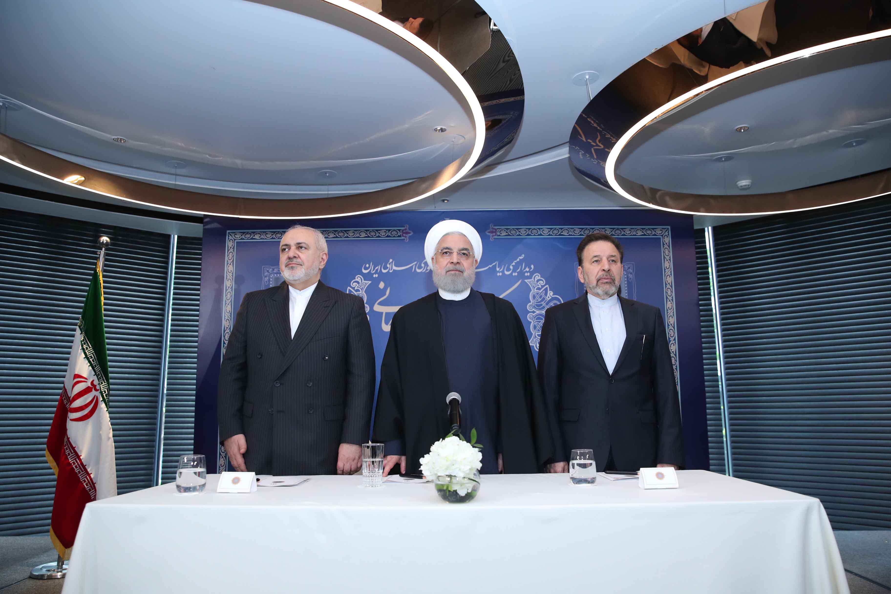 روحانی: تحریم یک مسیر باخت باخت است