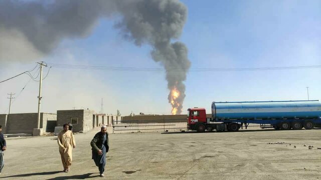 آتش‌سوزی گسترده در گمرک مرزی ایران و افغانستان + فیلم