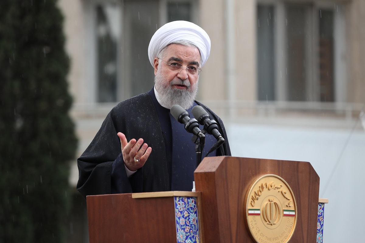 باران روحانی و هیات دولت را غافلگیر کرد ! + تصاویر