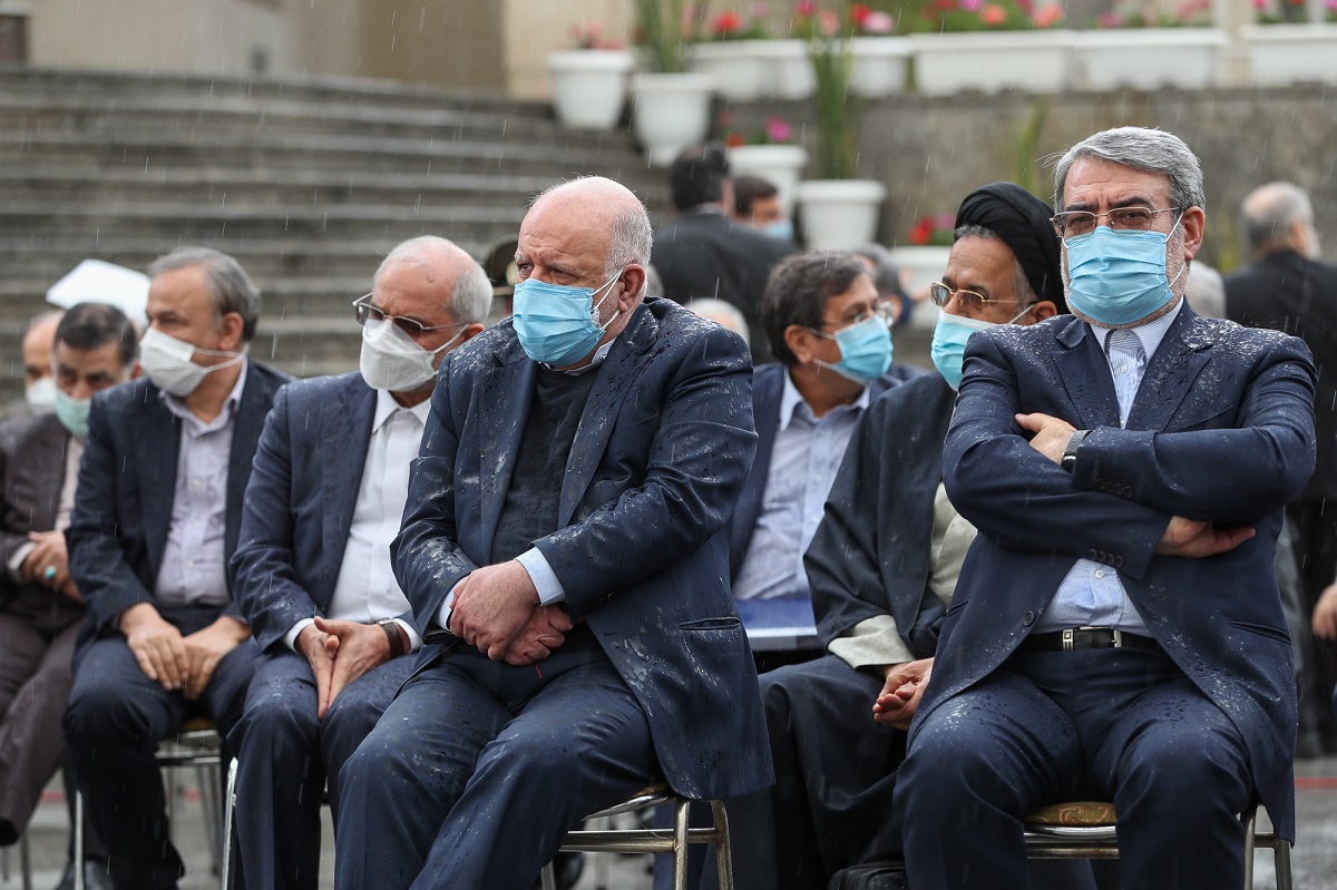 باران روحانی و هیات دولت را غافلگیر کرد ! + تصاویر