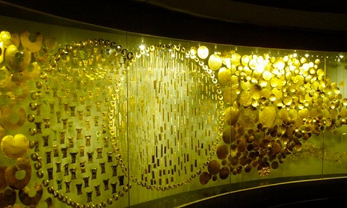 قطعات طلا در موزه ی طلا کلمبیا بوگوتا
