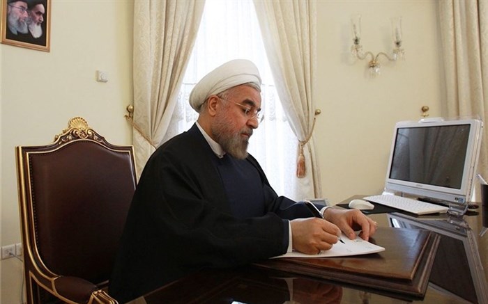 تاکید روحانی بر حمایت دولت از شهرداری‌ و دهیاری‌ها