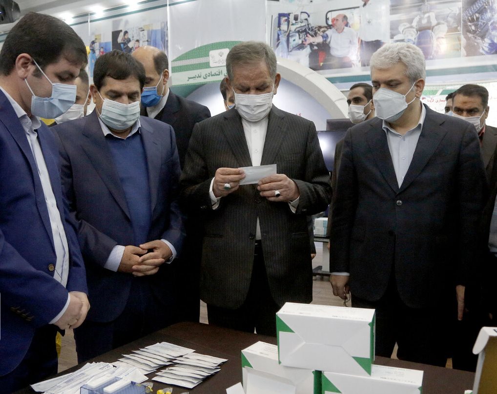 تلاش دولت برای خرید و انتقال واکسن کرونا به ایران