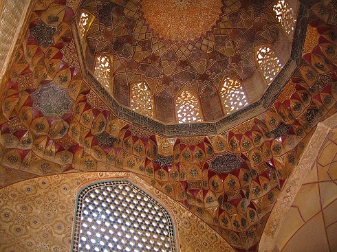 تزیینات داخلی مسجد گنجعلی خان کرمان