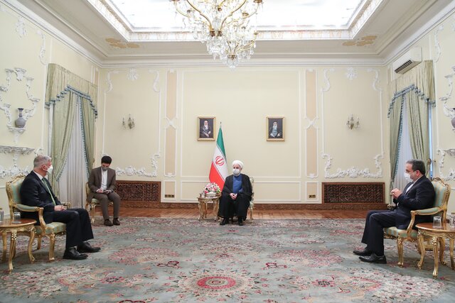 روحانی: ایران خواهان توسعه روابط با آمریکای لاتین است