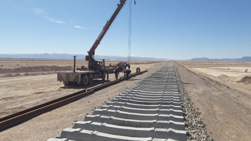 پروژه ملی خط راه آهن یزد اقلید در آستانه بهره برداری