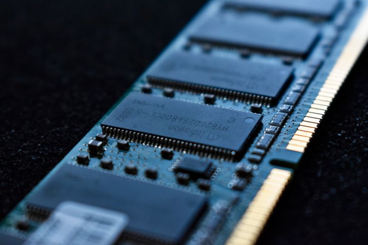 چگونگی بررسی سرعت حافظه رم رایانه در ویندوز (+عکس)