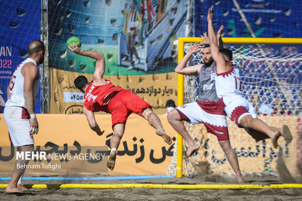آخرین مسابقه هندبال ساحلی قهرمانی آسیا و انتخابی جهانی در تهران برگزار شد
