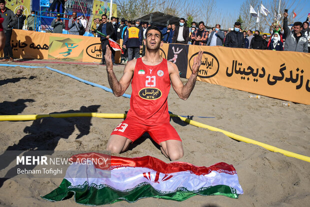 آخرین مسابقه هندبال ساحلی قهرمانی آسیا و انتخابی جهانی در تهران برگزار شد تیم هندبال ساحلی ایران قهرمان آسیا شد
