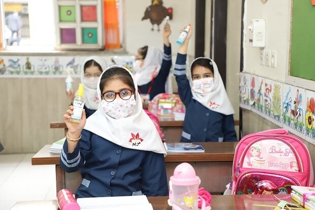 مدارس تهران فردا غیرحضوری شدند
