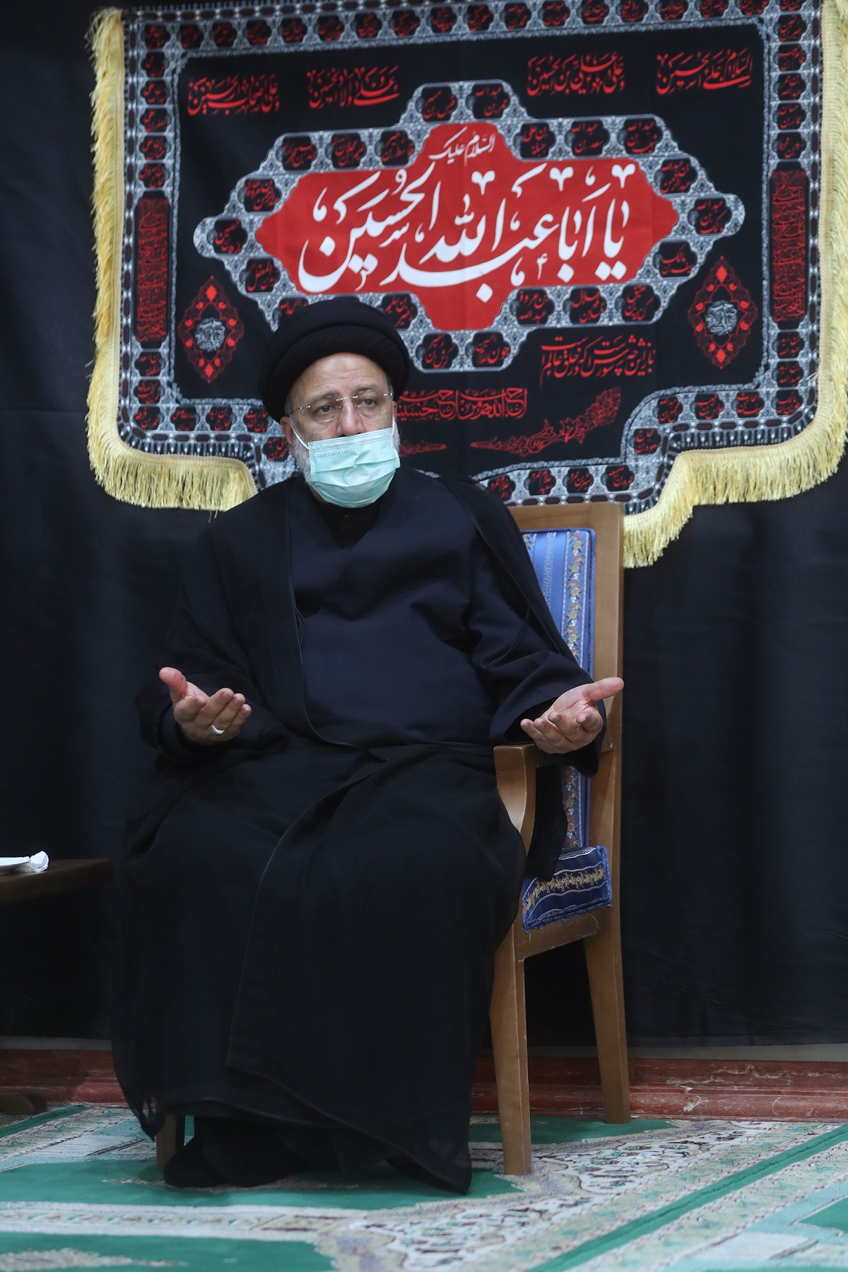 مراسم سوگواری عاشورای حسینی با حضور رئیس جمهور + عکس