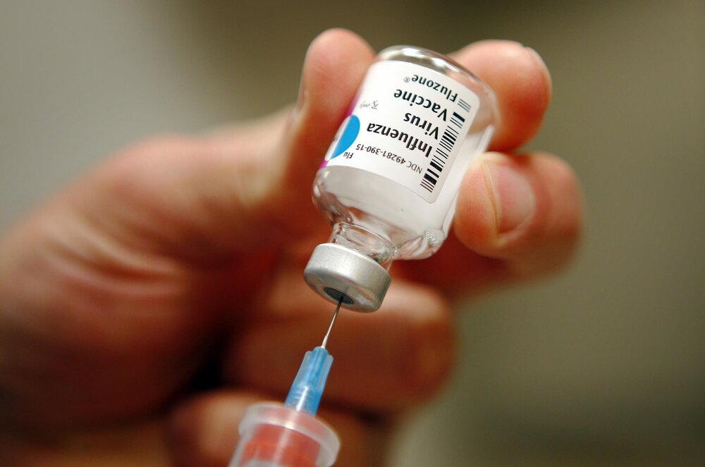 توزیع واکسن 213 هزار تومانی  آنفلوآنزا در داروخانه‌ها