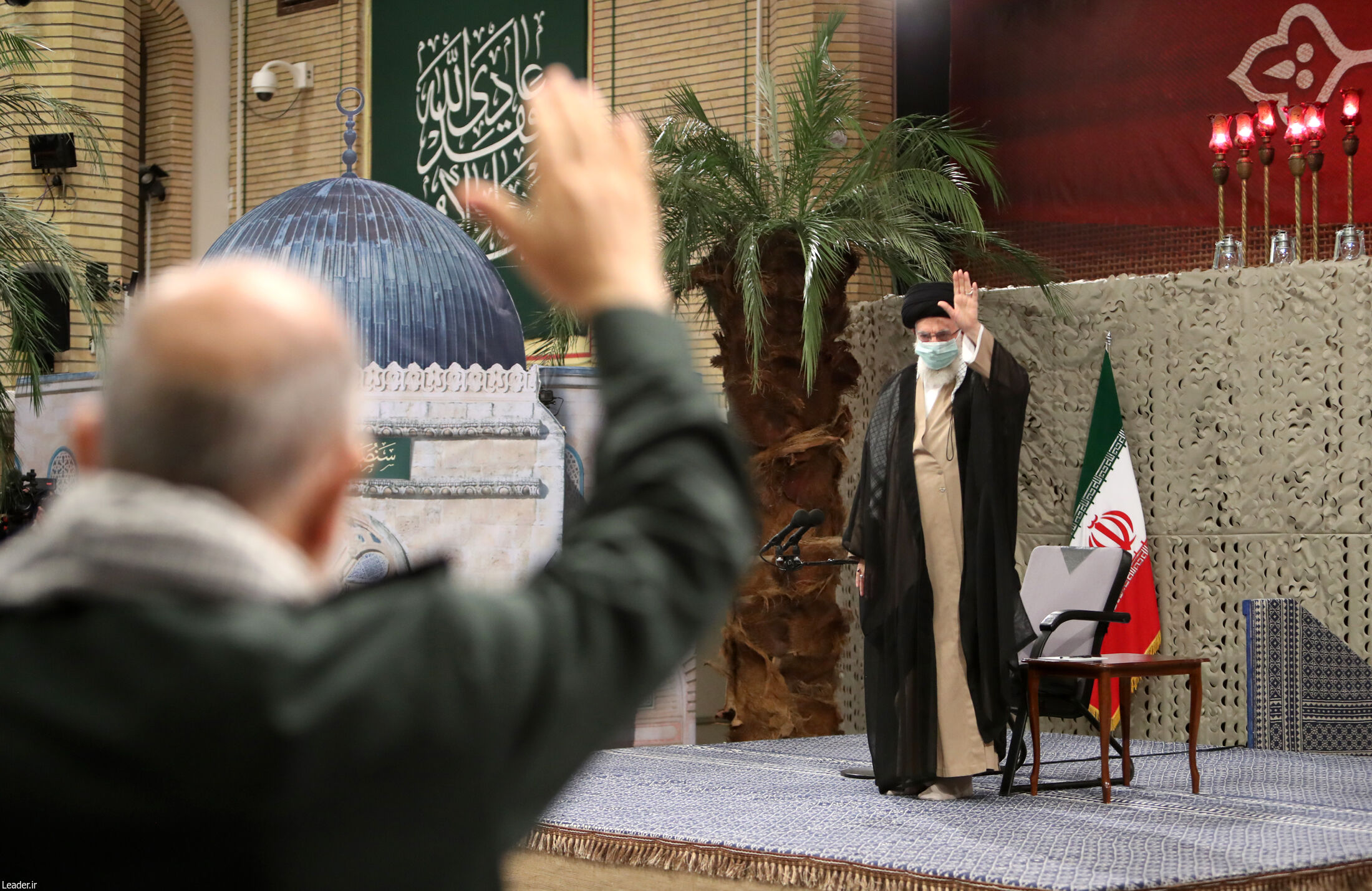 دیدار پیشکسوتان دفاع مقدس با رهبر انقلاب اسلامی + عکس