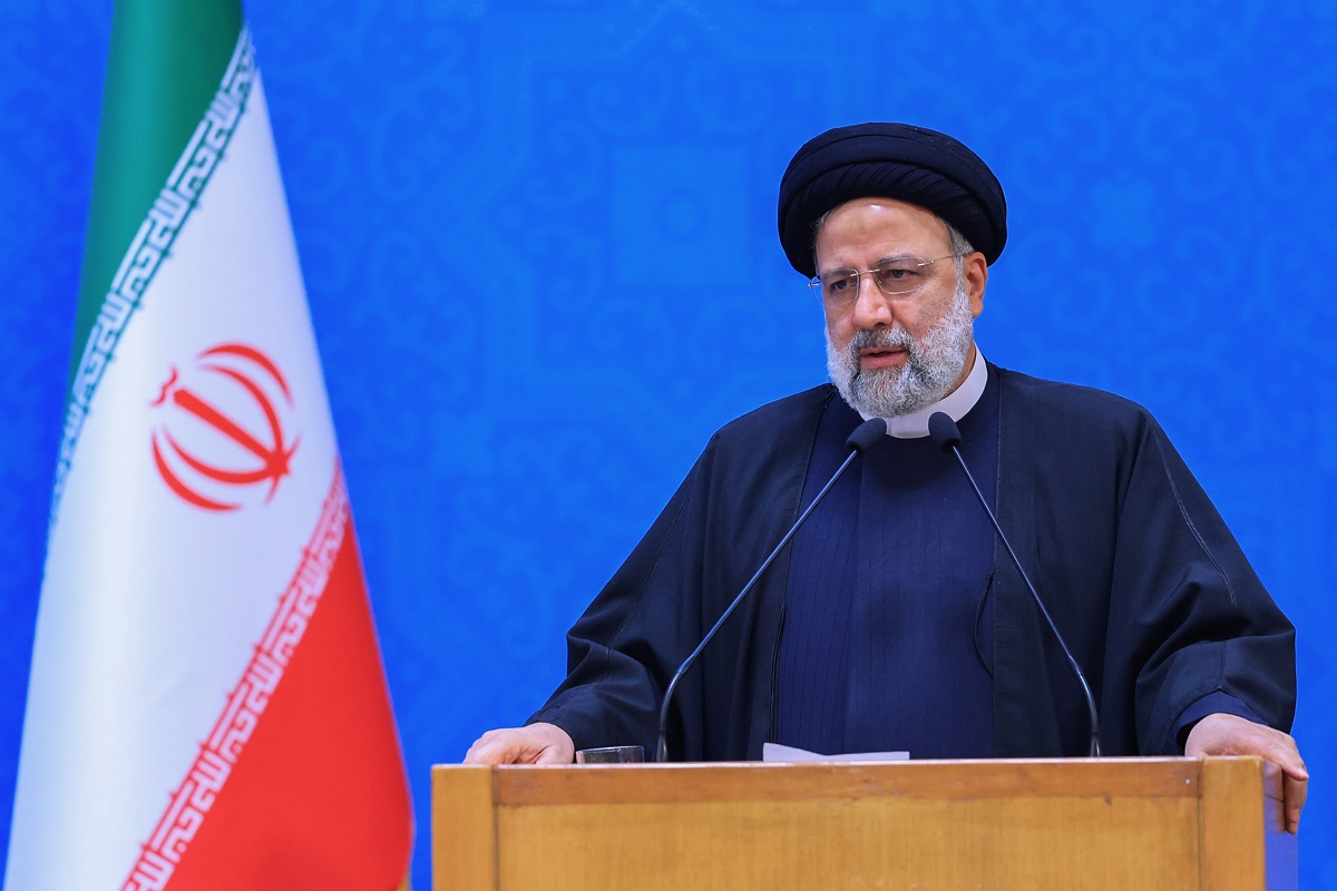 ایران قوی بدون اقتصاد قوی امکان پذیر نیست