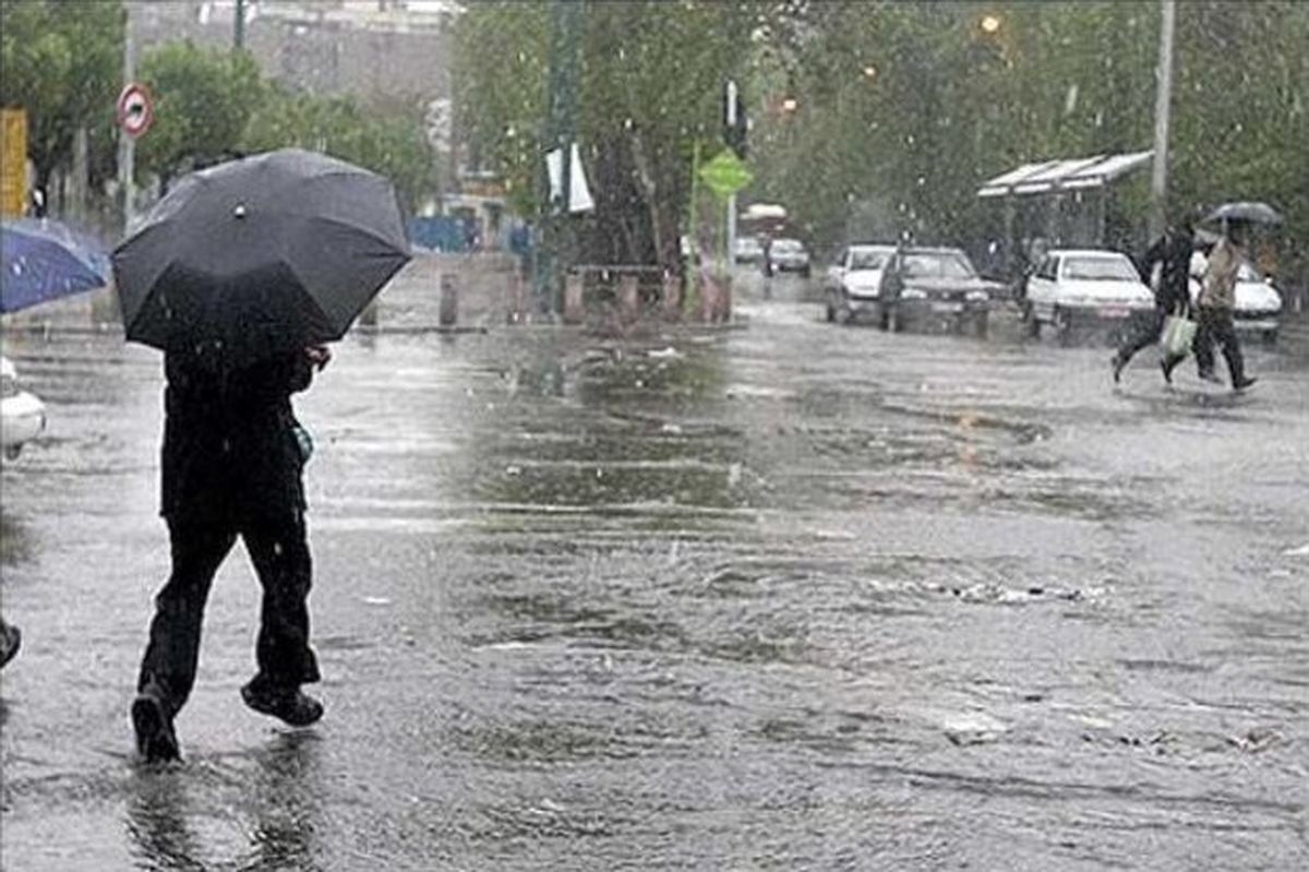 آماده‌باش هلال‌احمر برای وزش باد و بارش شدید در ۱۶ استان