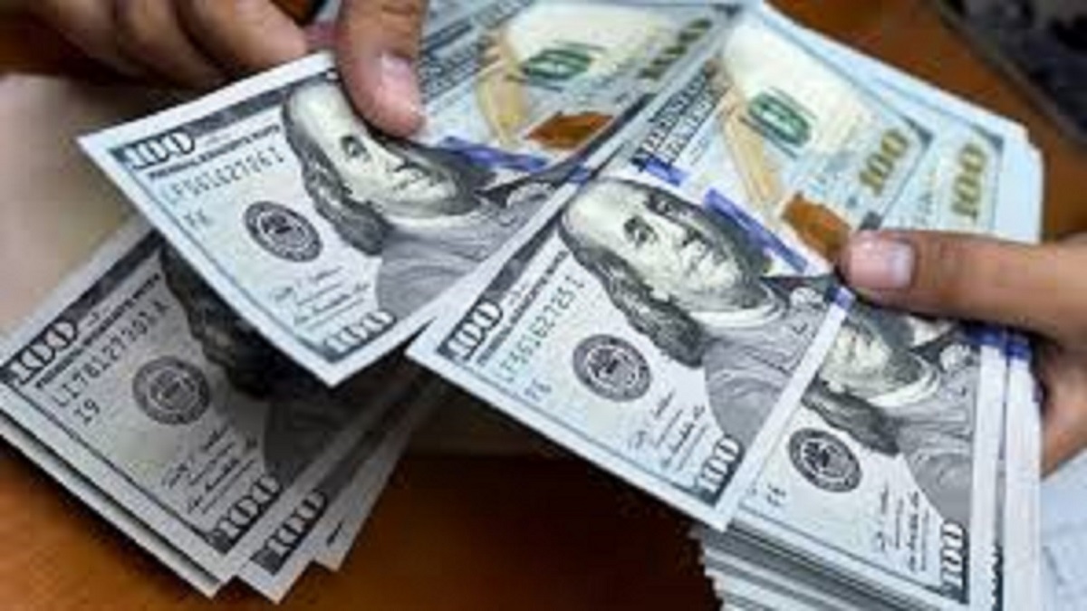 دلار در آستانه سقوط به کانال ۴۶ هزار تومان