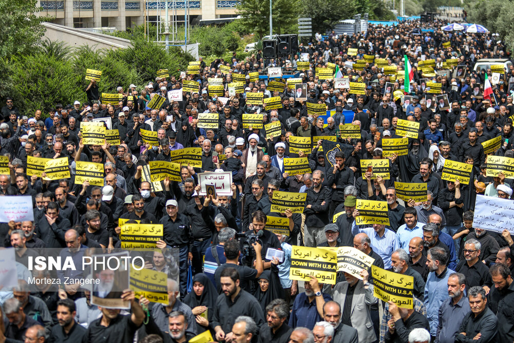 تظاهرات سراسری نمازگزاران جمعه در محکومیت اهانت به قرآن