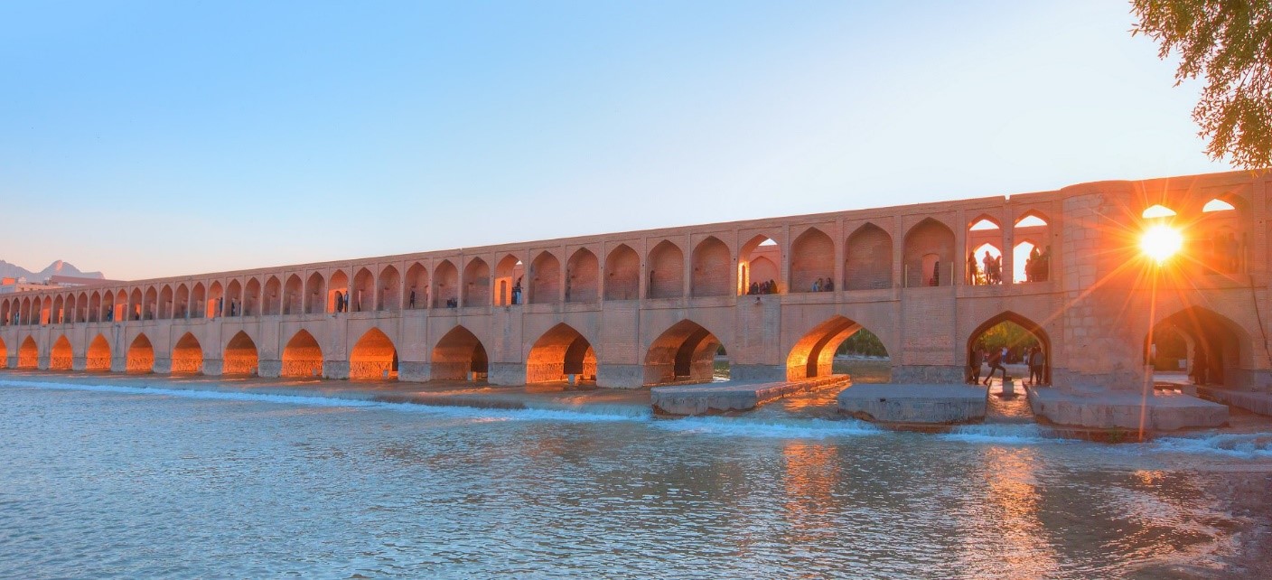 سی و سه پل اصفهان| یوتراوز